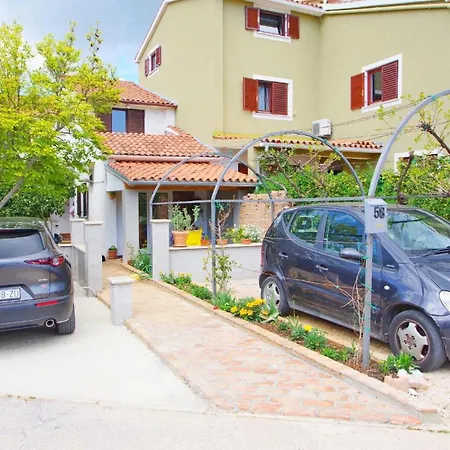 Studio-wohnung In Der Naehe Des Meeres
