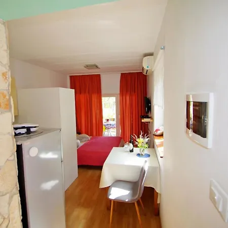 Studio-wohnung In Der Naehe Des Meeres Apartmán *