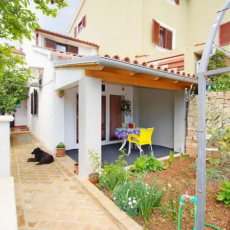 Studio-wohnung In Der Naehe Des Meeres * Štinjan